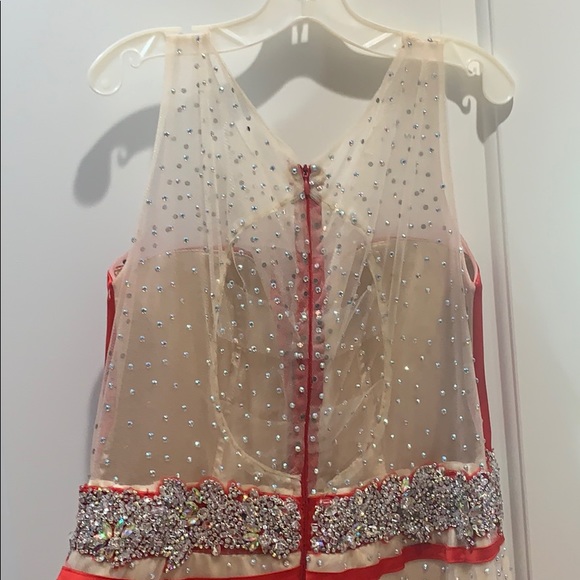 ♦️Angela & Alison Gown striped Prom dress - Picture 7 of 8